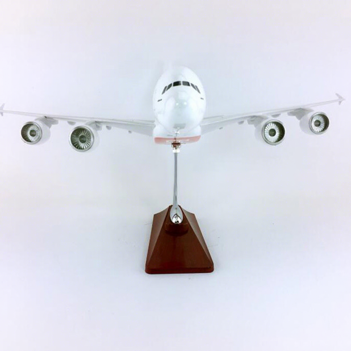Emirates airways model plane made in chaina